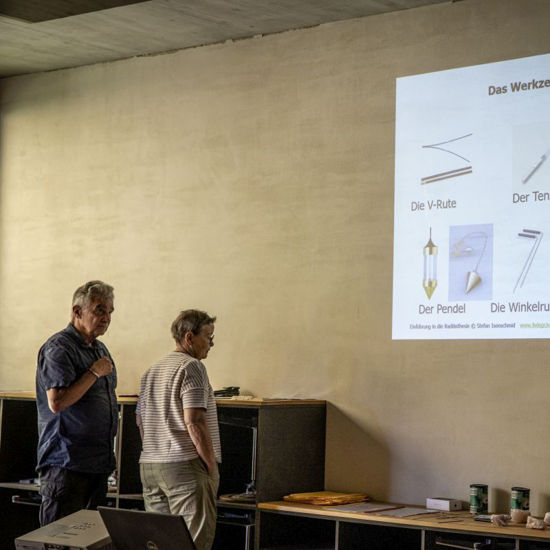 Image sur Pendeln und Ruten - Gehen - Grundkurs